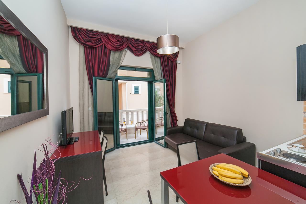 Apartments Grifone Lux 헤르섹 외부 사진