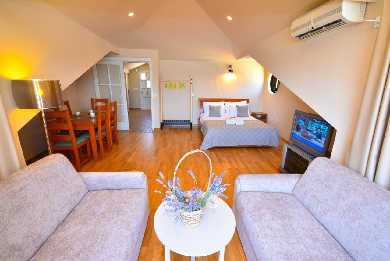 Apartments Grifone Lux 헤르섹 외부 사진